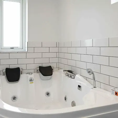 Three-bedroom Holiday In Romo 42
